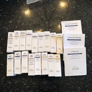 Set of 20 Biologique Recherche samples NIB